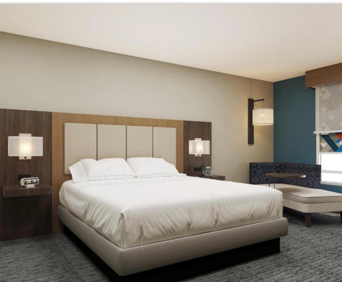 Ramada Limited Redding Hotel Bagian luar foto